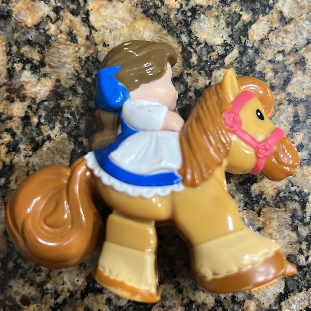 Princess Belle Riding Toy - Picture 7 of 9